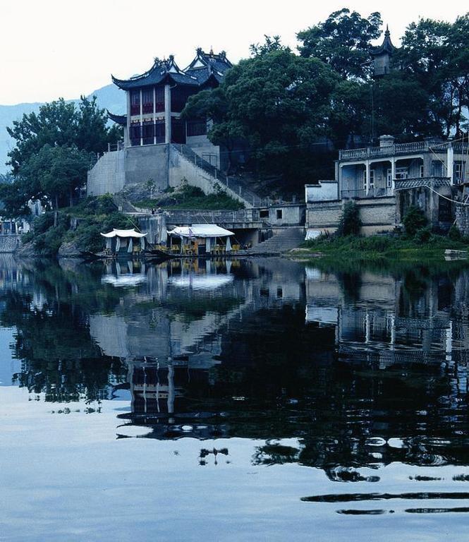 Ningbo Xikou International Youth Hostel エクステリア 写真